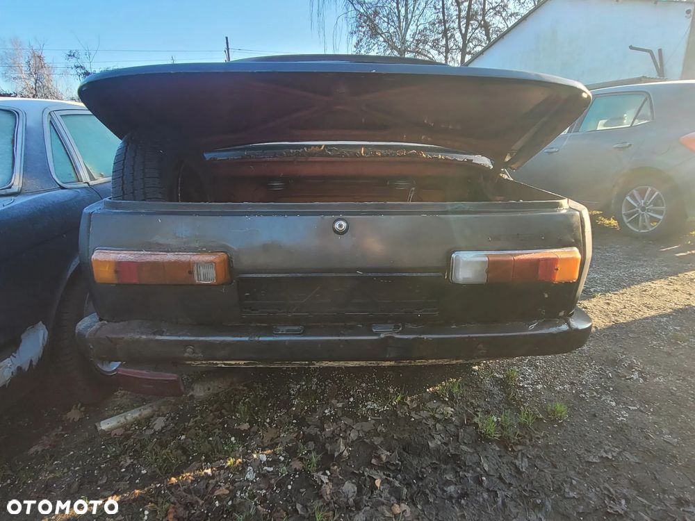 Części- Wartburg 353  Pojemność: 992  Rok:1988  Benzyna - 4