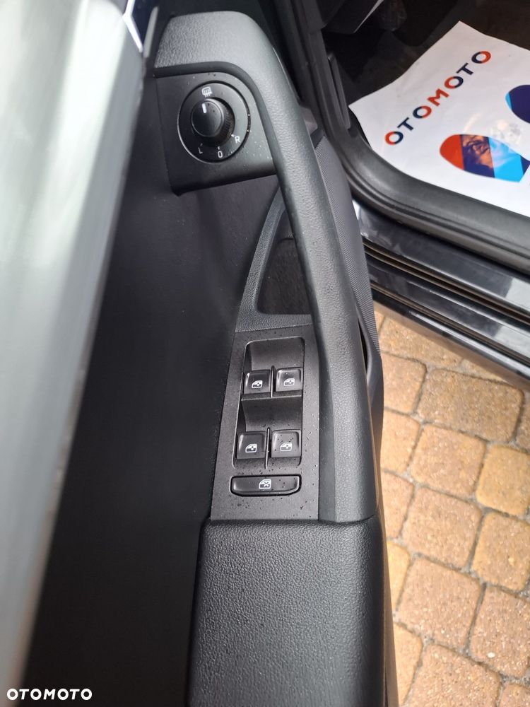 Skoda Octavia 2.0 TDI SCR Ambition - 23