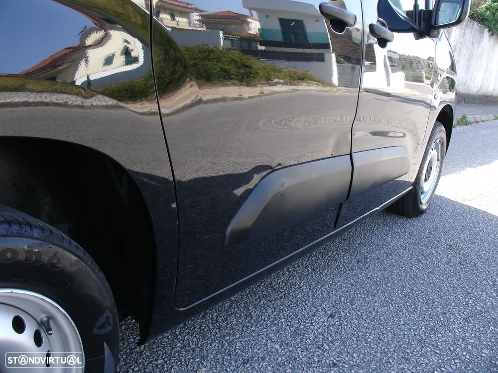 Citroën berlingo 1.6 hdi  3lug. - 30