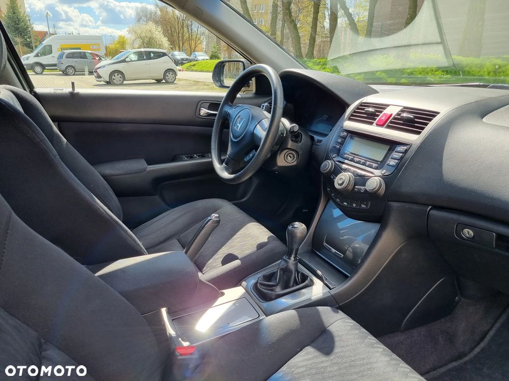 Honda Accord 2.0 Comfort - 6