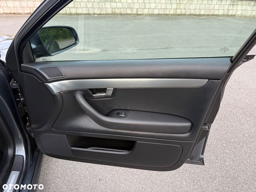 Audi A4 Avant - 24