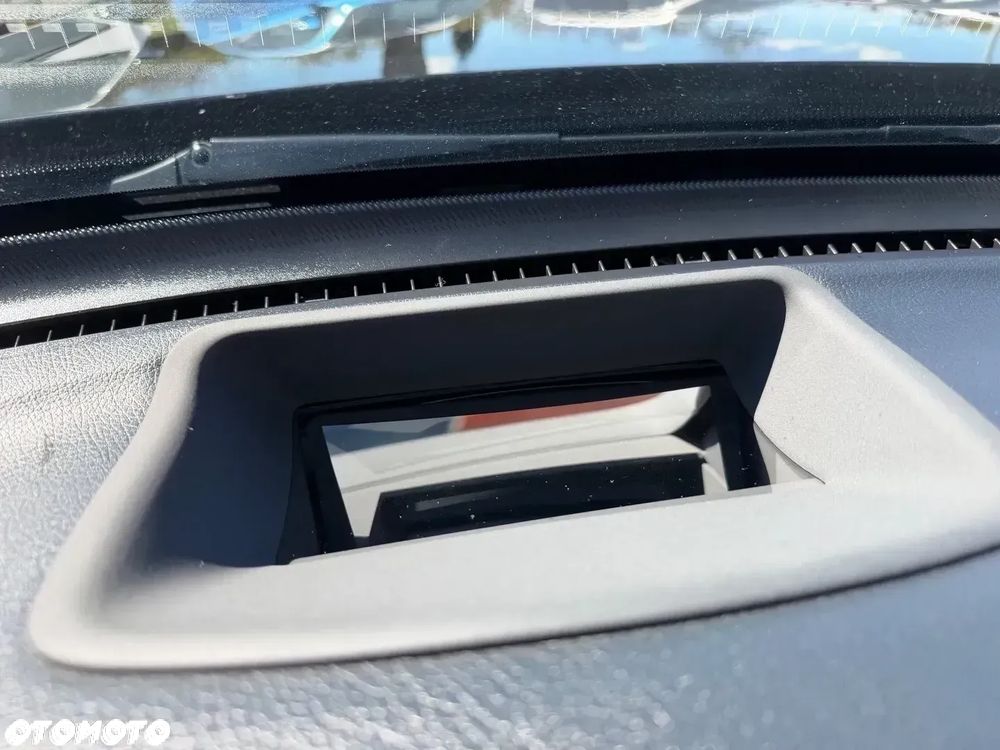 Mercedes-Benz GLC 300 e 4-Matic - 20
