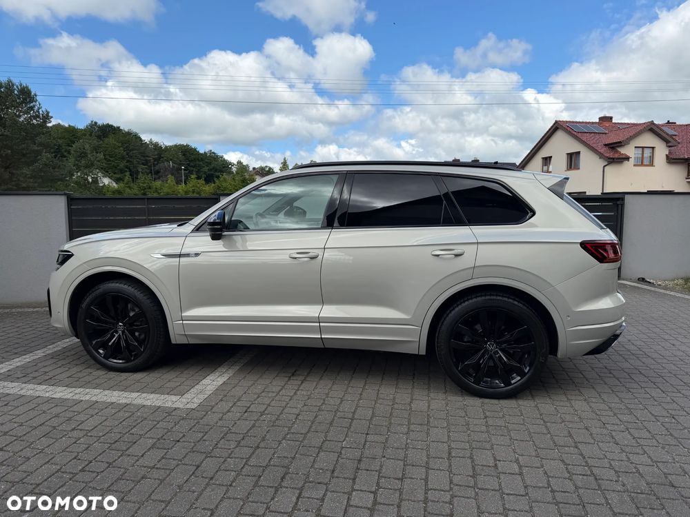 Volkswagen Touareg 3.0 V6 TDI 4Motion R-Line - 16