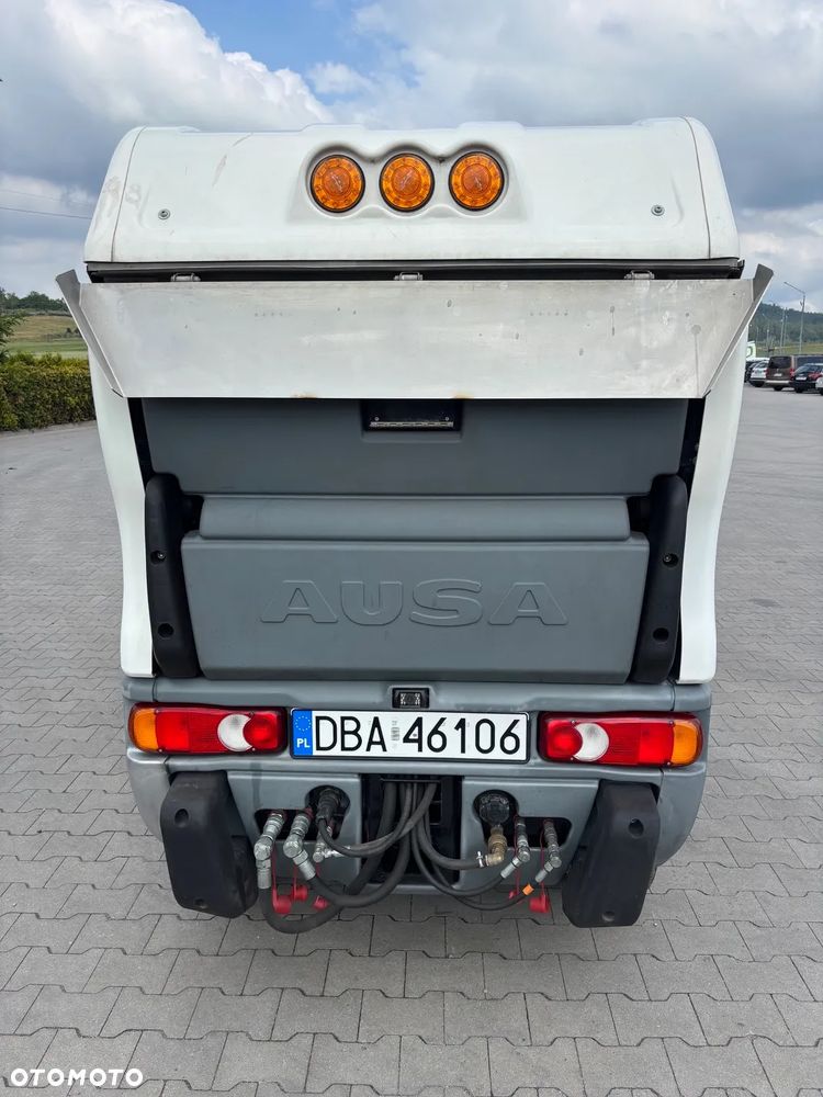 Schmidt AUSA B200H - 4