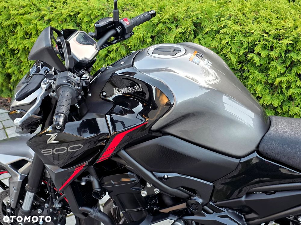Kawasaki Z 900 - 26