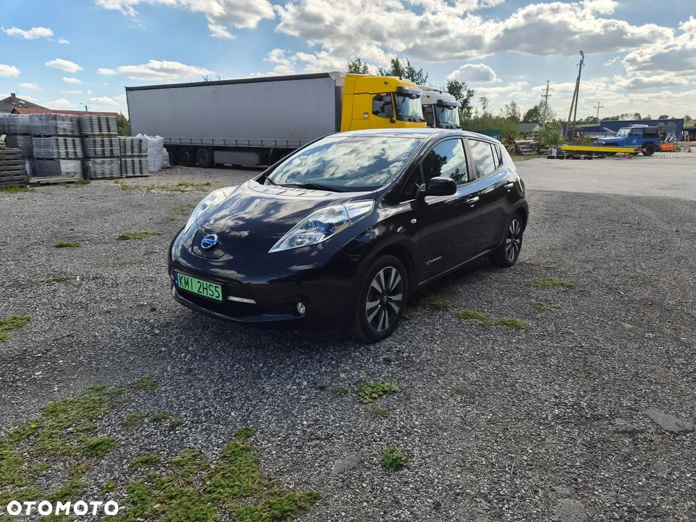Nissan Leaf 30 kWh (mit Batterie) Tekna - 6