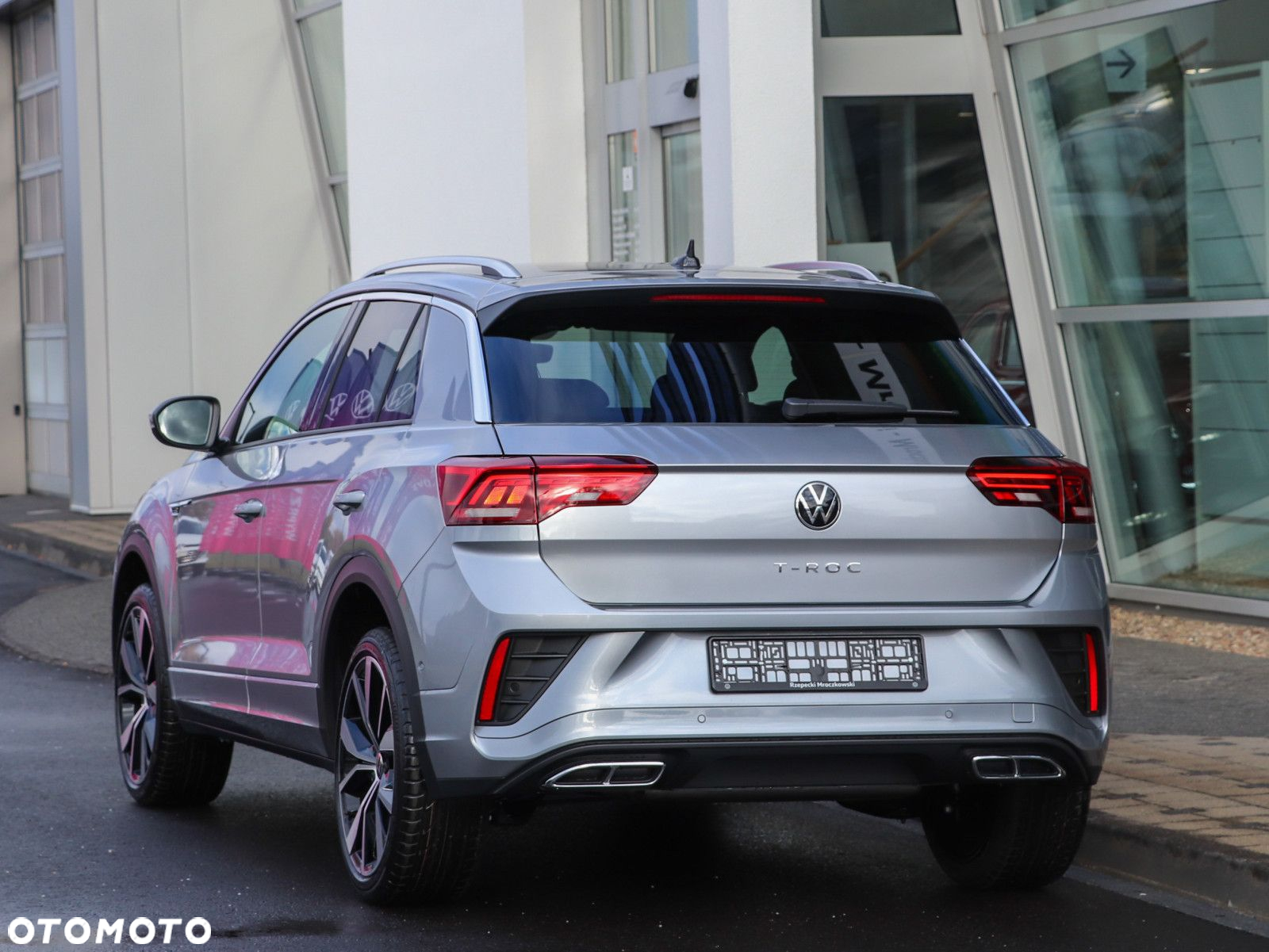 Volkswagen T-Roc - 3