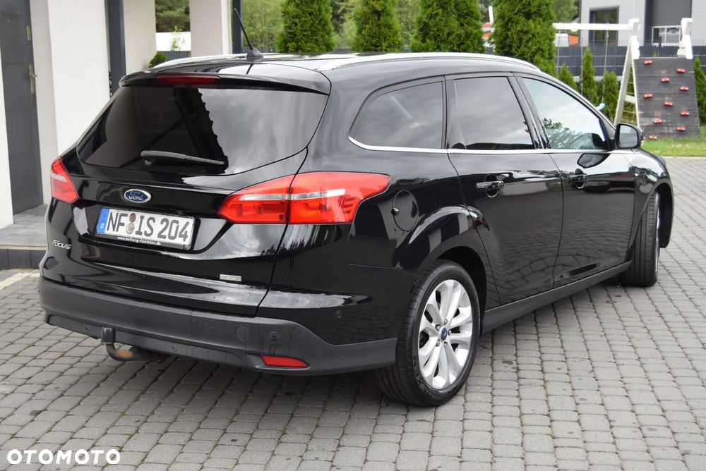 Ford Focus 1.0 EcoBoost Titanium Business - 16