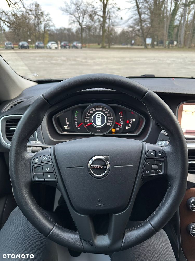 Volvo V40 T2 Geartronic Ocean Race - 25