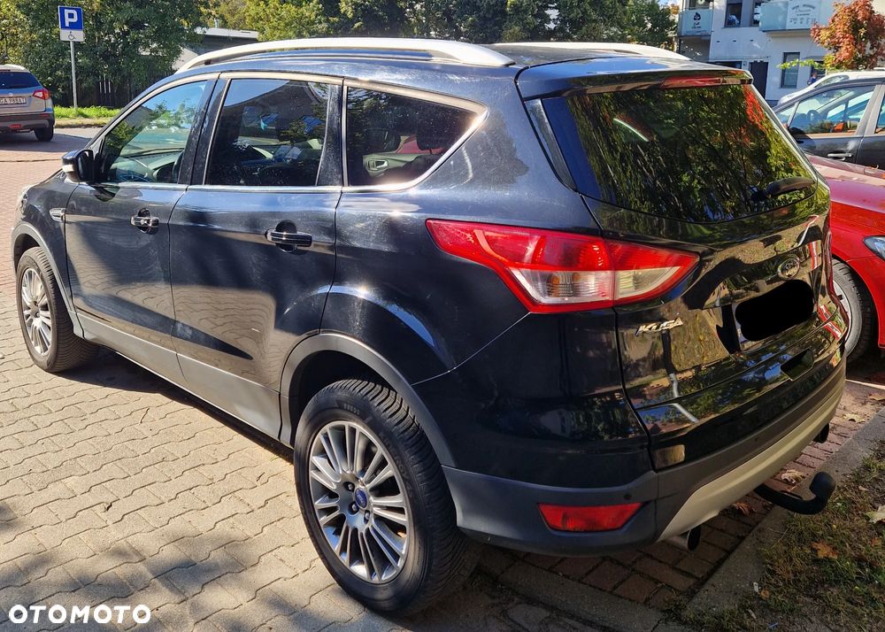 Ford Kuga 2.0 TDCi 4WD Titanium - 4