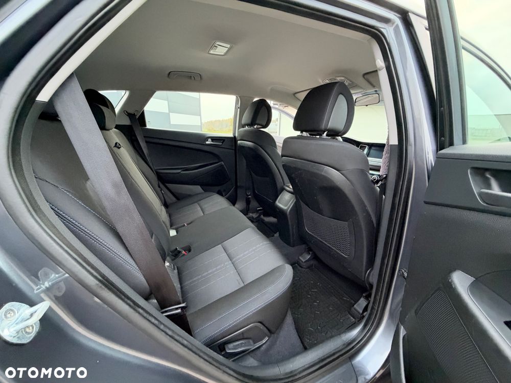 Hyundai Tucson blue 1.6 GDi 2WD Navi - 12