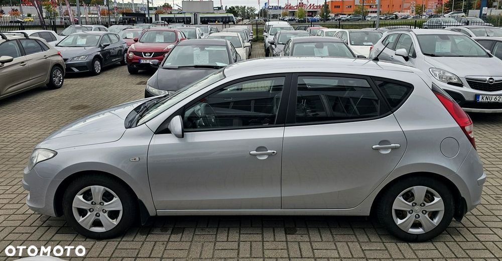 Hyundai I30 2010 photo 5