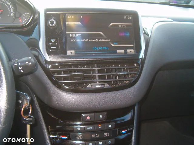 Peugeot 208 1.4 VTi Active - 24