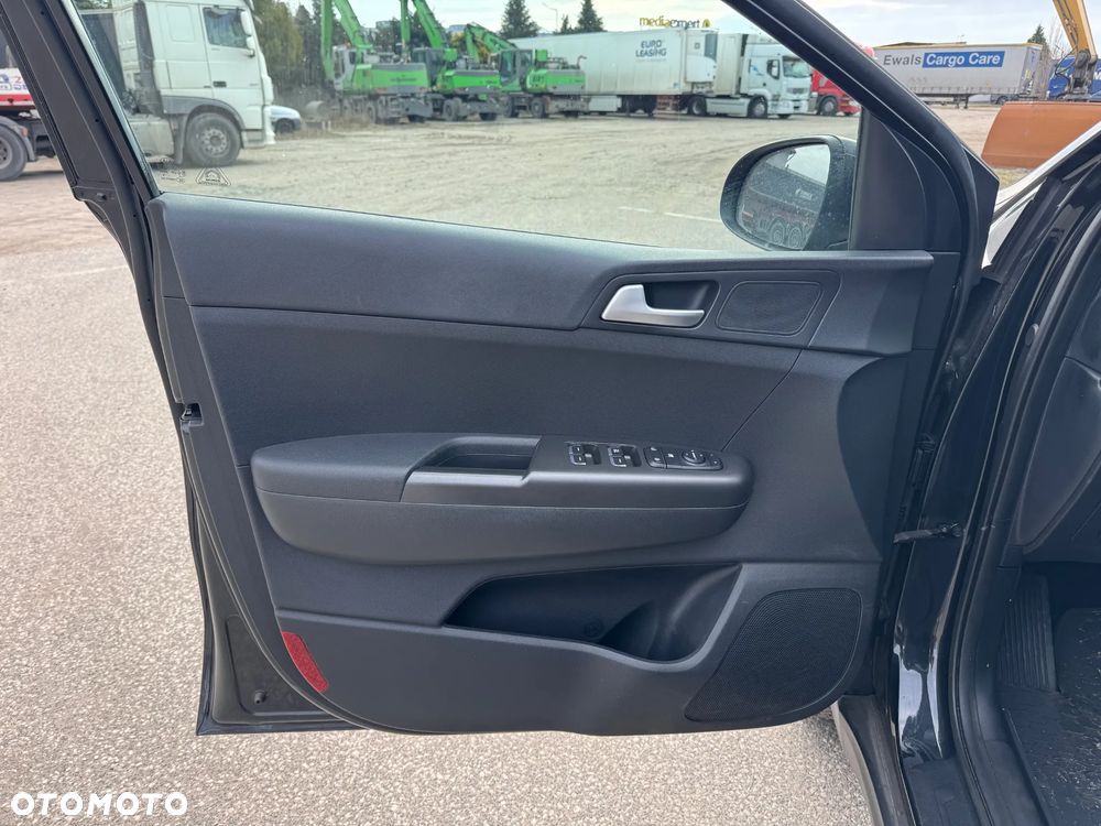 Kia Sportage 1.6 GDI 2WD VISION - 24