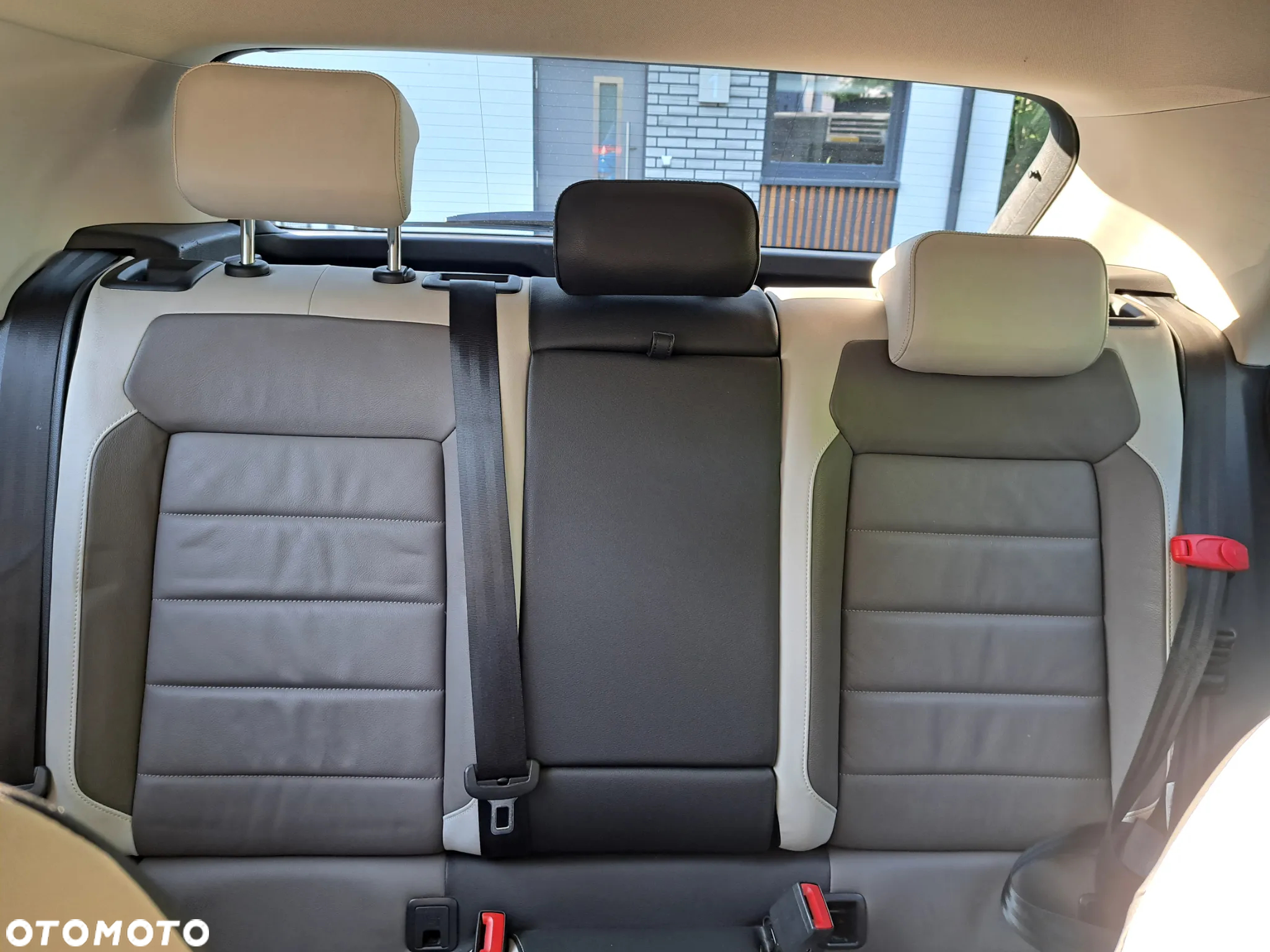 Volkswagen T-Roc 2.0 TSI 4Motion Premium DSG - 25