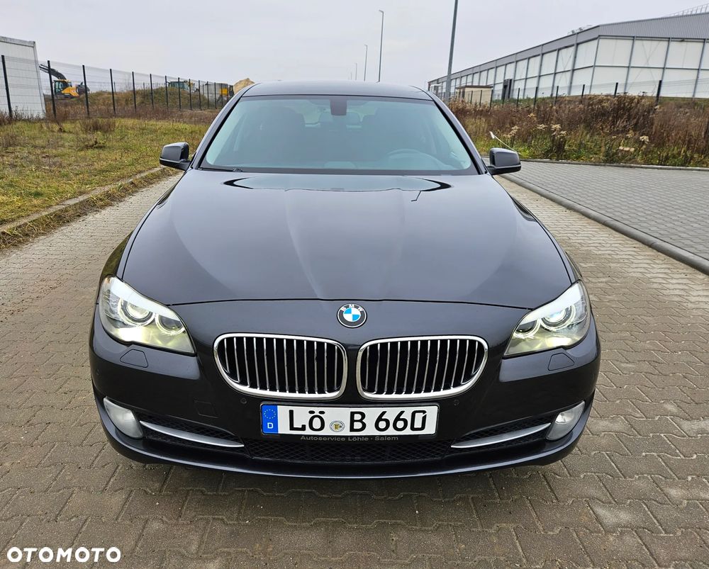 BMW Seria 5 520d Sport-Aut - 1