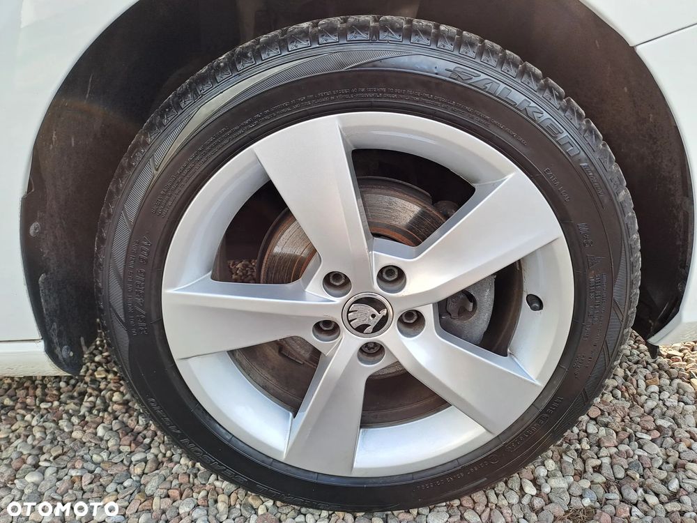 Skoda Fabia 1.0 MPI Soleil - 11