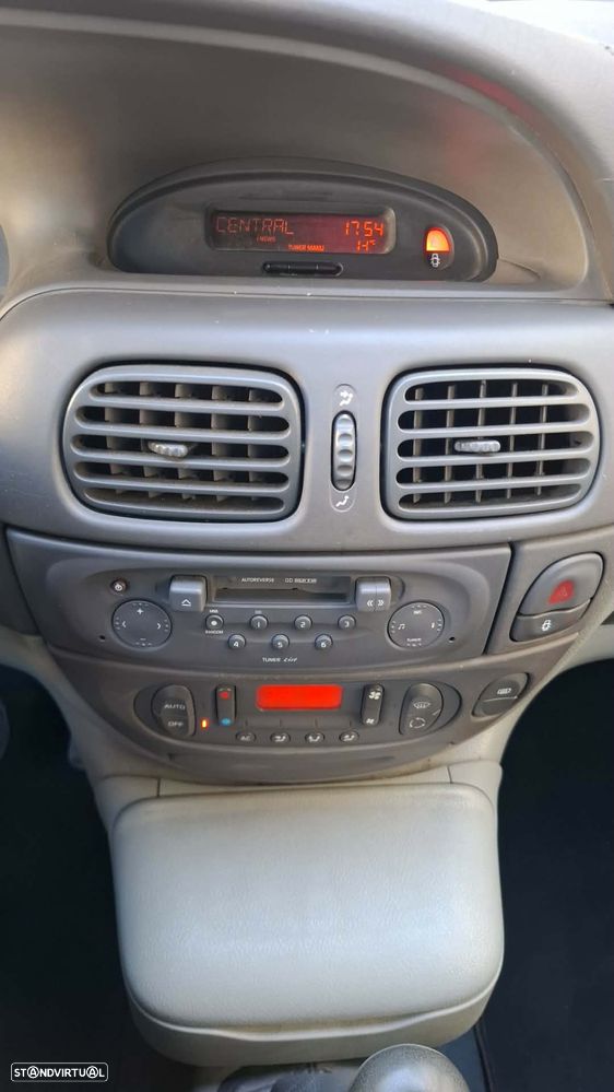 Renault Scénic 1.4 16V Alisé AC - 15