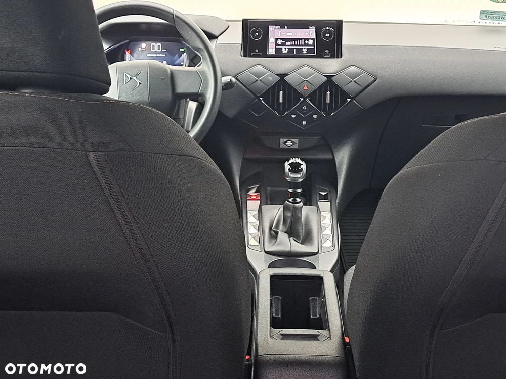 DS Automobiles DS 3 Crossback 1.2 PureTech Chic - 16