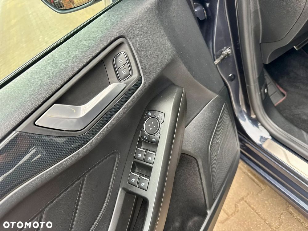 Ford Focus 1.0 EcoBoost ST-Line ASS PowerShift - 25