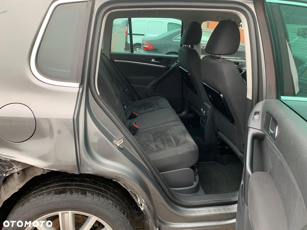 Volkswagen Tiguan 2.0 TSI 4Mot Sport&Style DSG - 25