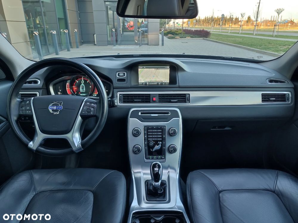 Volvo V70 D5 Geartronic Edition - 10