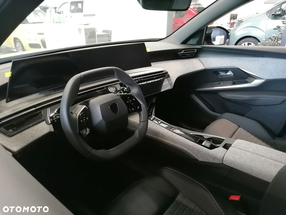 Peugeot 5008 1.2 PureTech mHEV Allure S&S e-DCS6 - 5