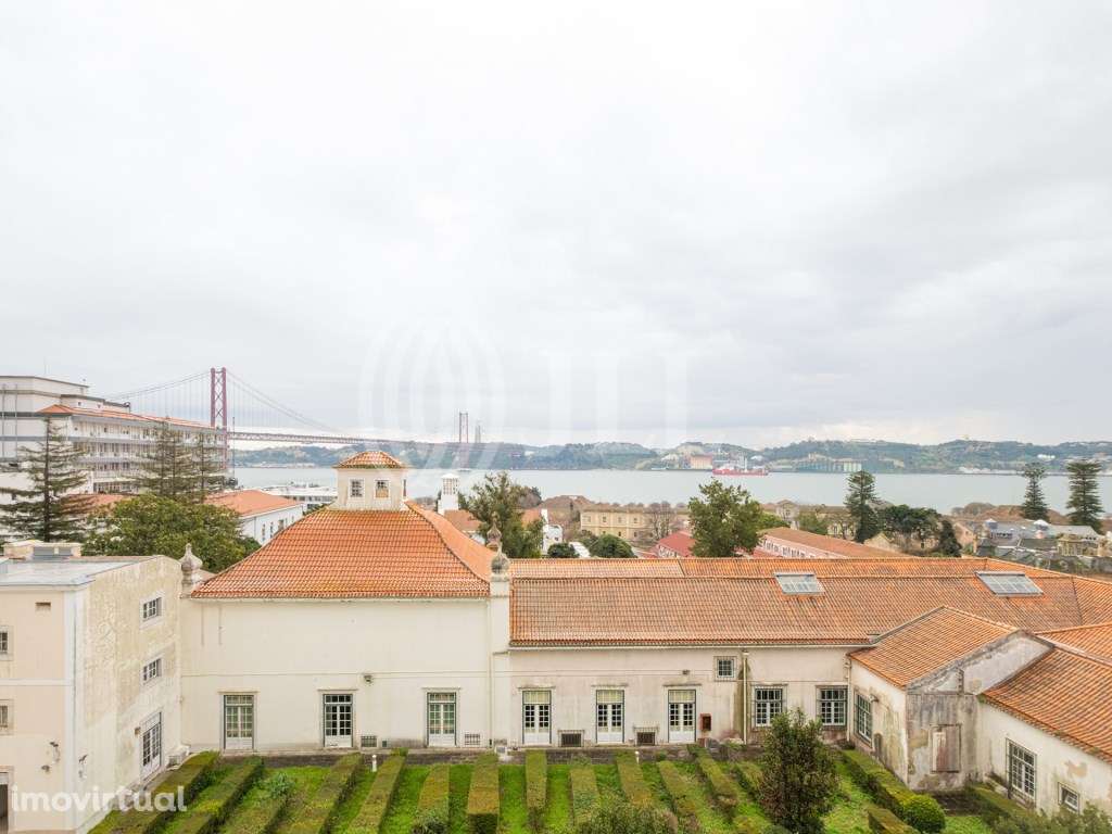 Apartamento T2 com garagem em condomínio, Alcântara, Lisboa - Grande imagem: 3/24