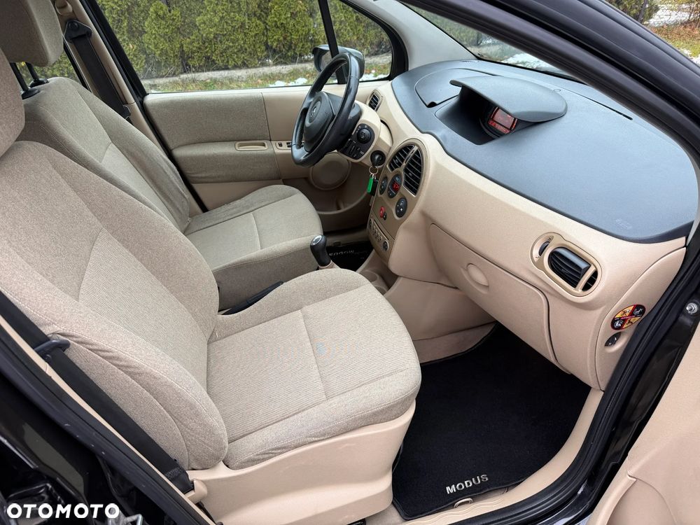 Renault Modus 1.5 dCi Privilege - 25