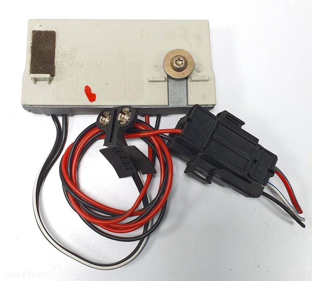 WZMACNIACZ ANTENY VOLVO V70 I 9130312 - 1