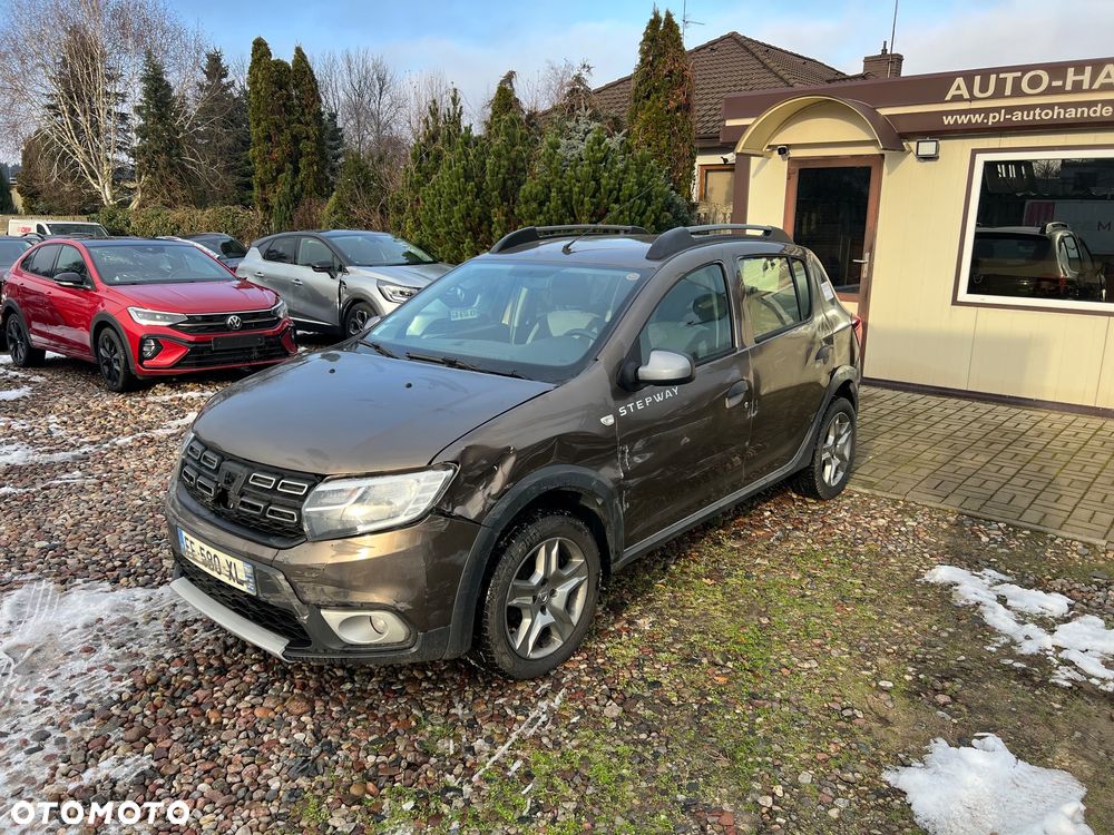 Dacia Sandero Stepway Blue dCi 95 Essential - 2