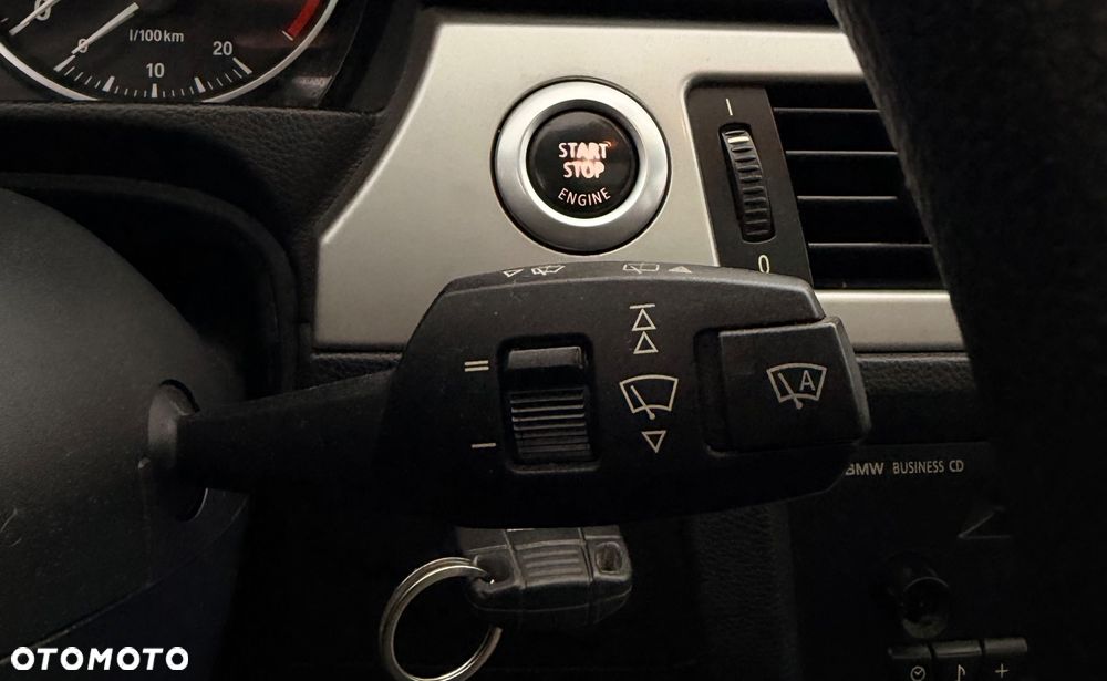 BMW Seria 3 320d - 15