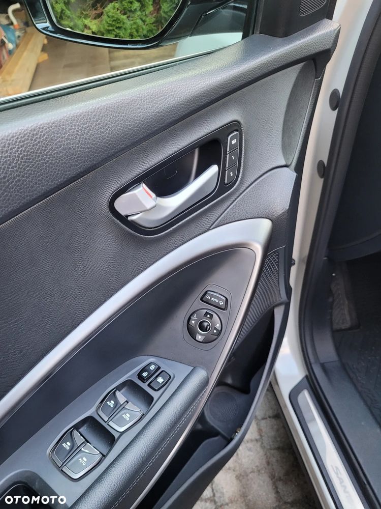 Hyundai Santa Fe 2.0 CRDi Premium 4WD - 14