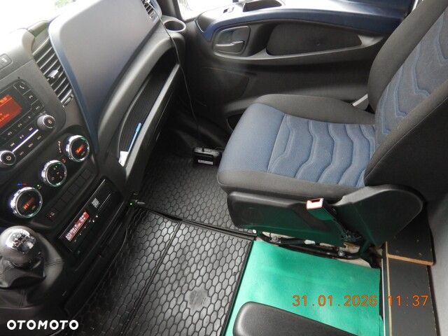 Iveco 70C18 - 4