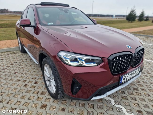 BMW X4 xDrive30i mHEV sport