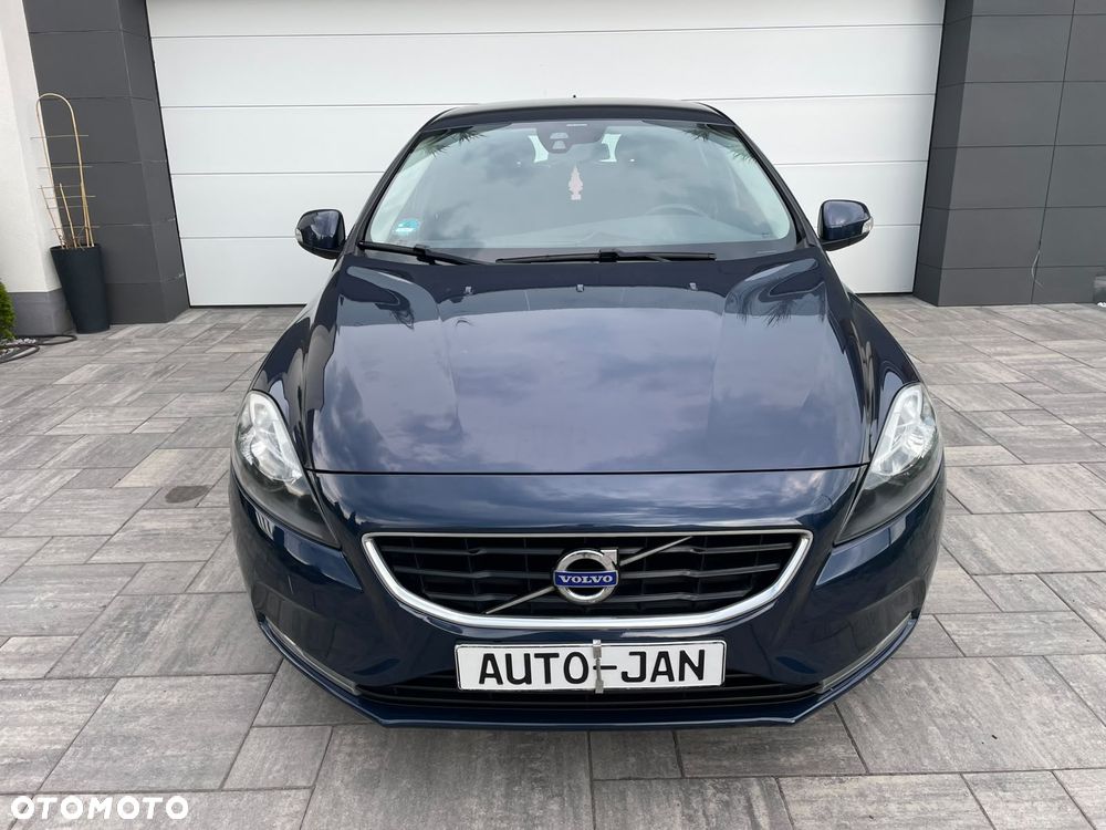 Volvo V40 D2 Summum - 29