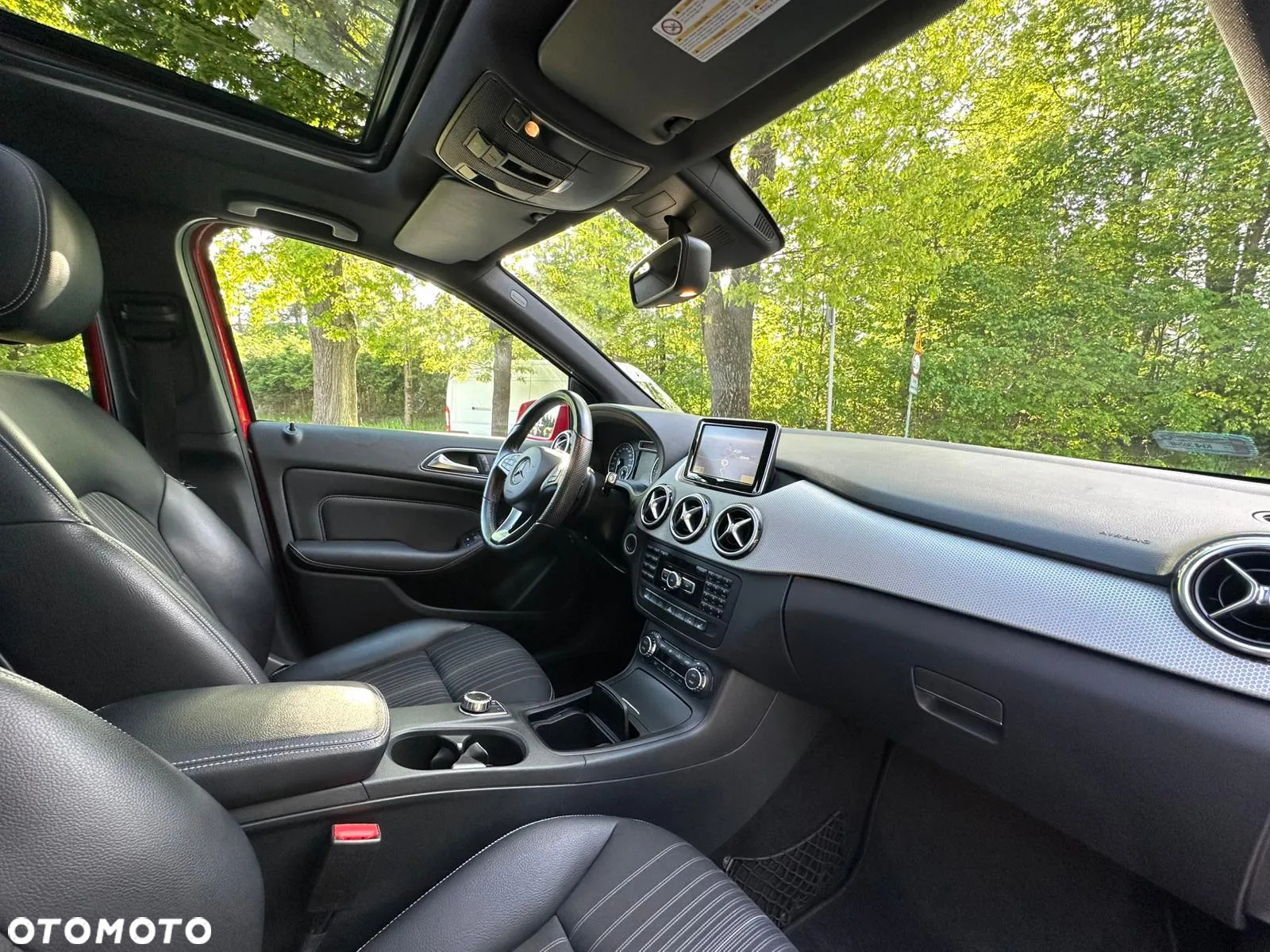 Mercedes-Benz Klasa B 180 CDI (BlueEFFICIENCY) 7G-DCT - 28