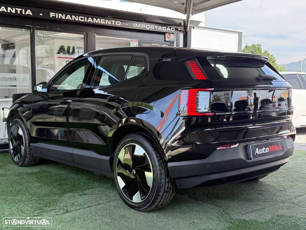 Volvo EX30 69 kWh Twin Motor Black Edition - 18