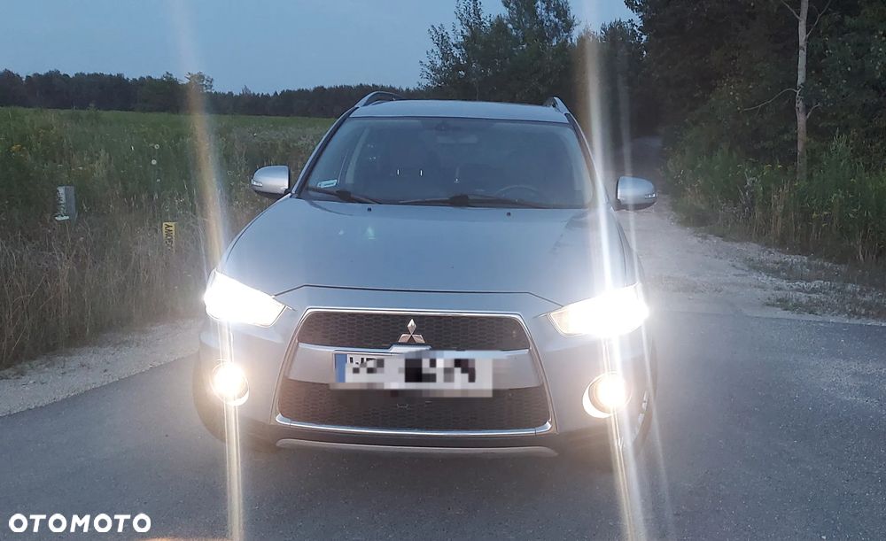 Mitsubishi Outlander 2.4 Intense + EU5 CVT - 22