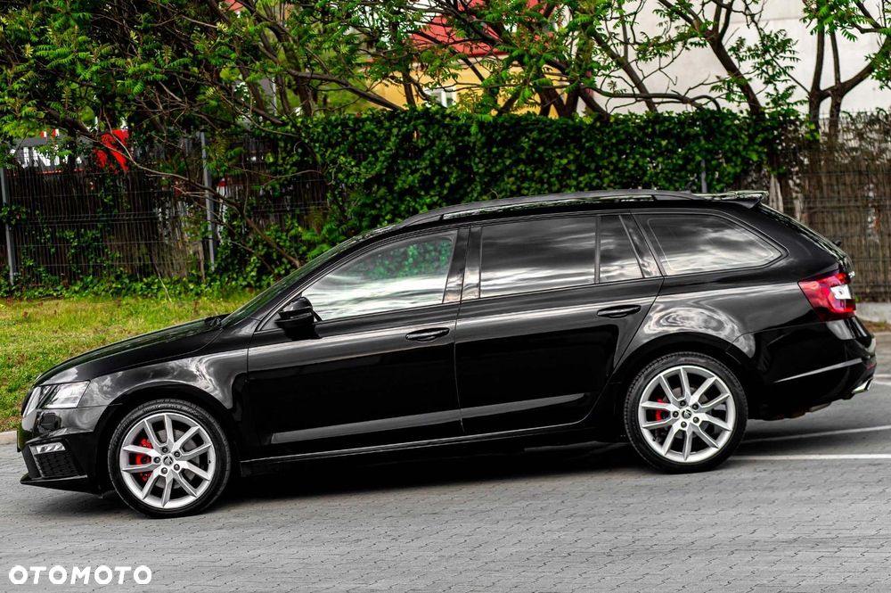 Skoda Octavia 2.0 TDI (Green tec) 4x4 DSG RS - 9