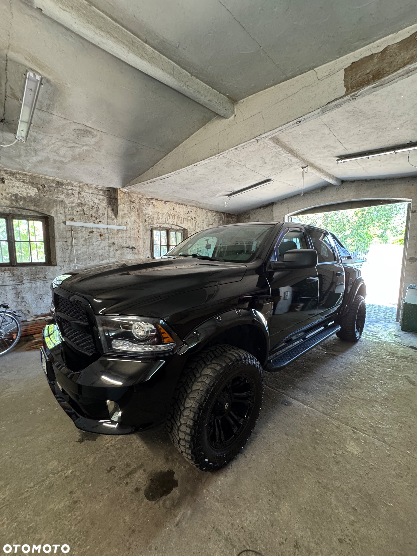 Dodge RAM 1500 5.7 4x4 - 15