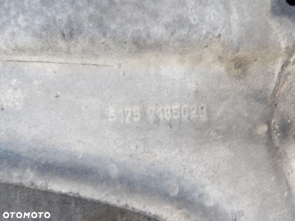 BMW - F01,F06,F10,F12 - OSŁONA  , PŁYTA POD SILNIK - 7185029 - 2