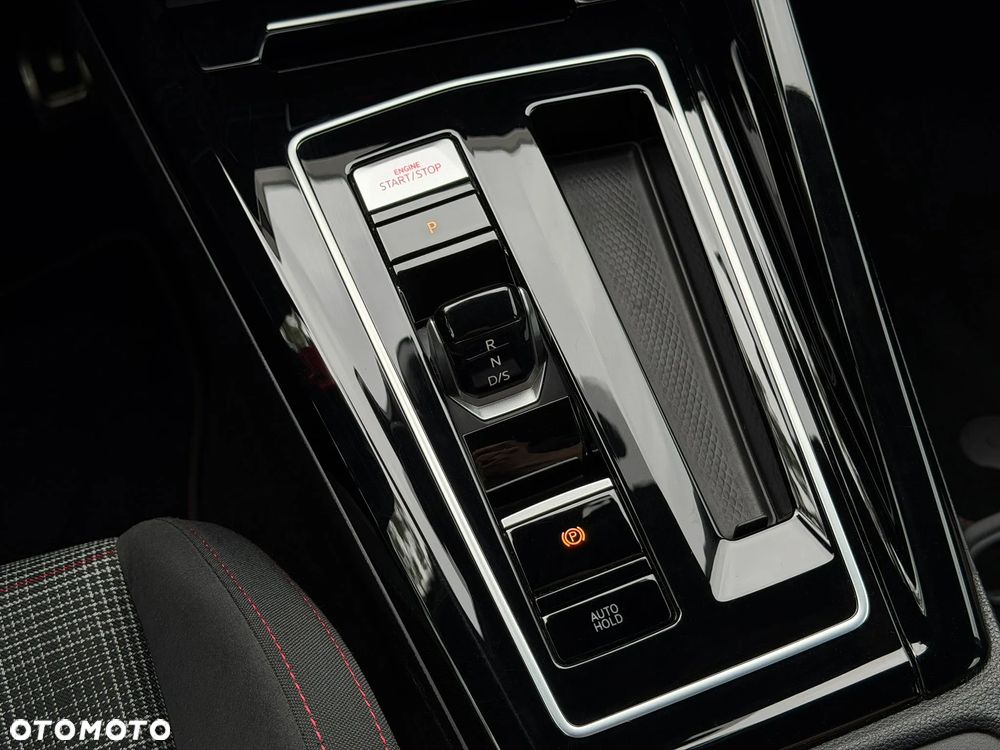 Volkswagen Golf 2.0 TSI OPF DSG GTI - 18