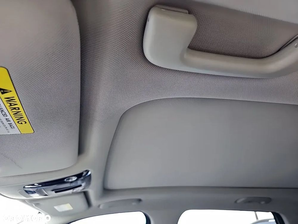 Kia Sorento - 10