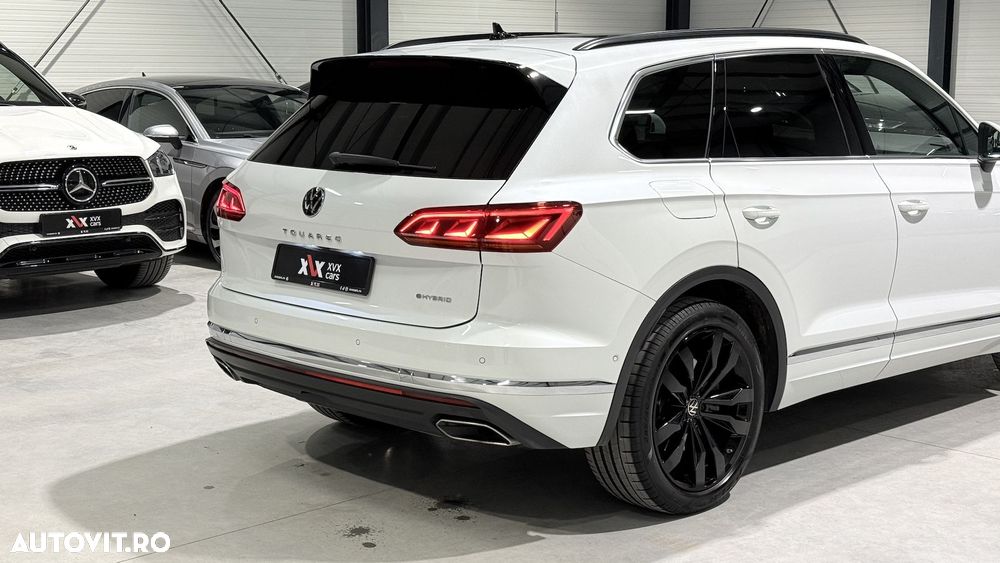 Volkswagen Touareg - 13