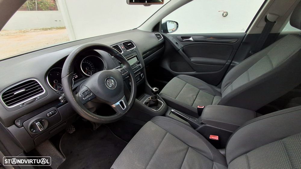 VW Golf 1.6 TDi Confortline - 7