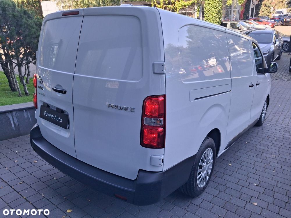 Toyota PROACE - 5