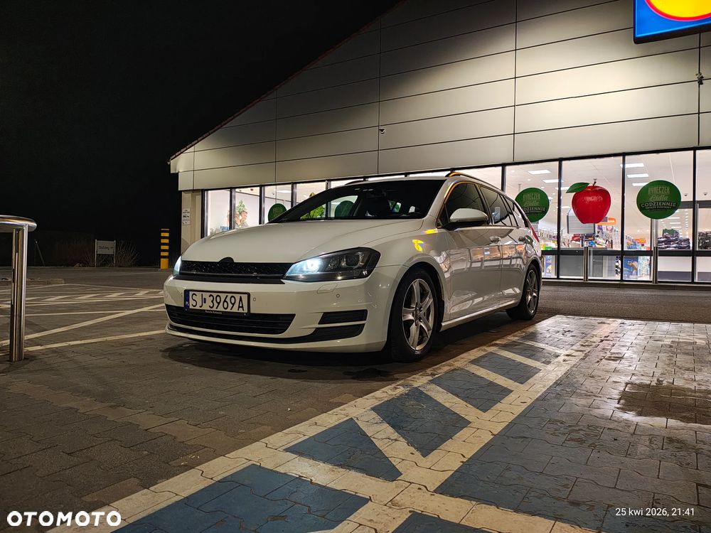 Volkswagen Golf 1.6 TDI BlueMot Comfortline - 17