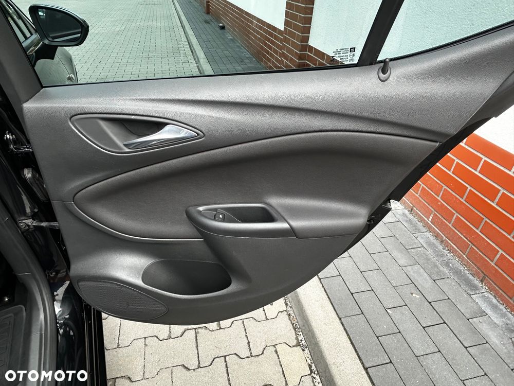 Opel Astra 1.4 Turbo Dynamic - 20