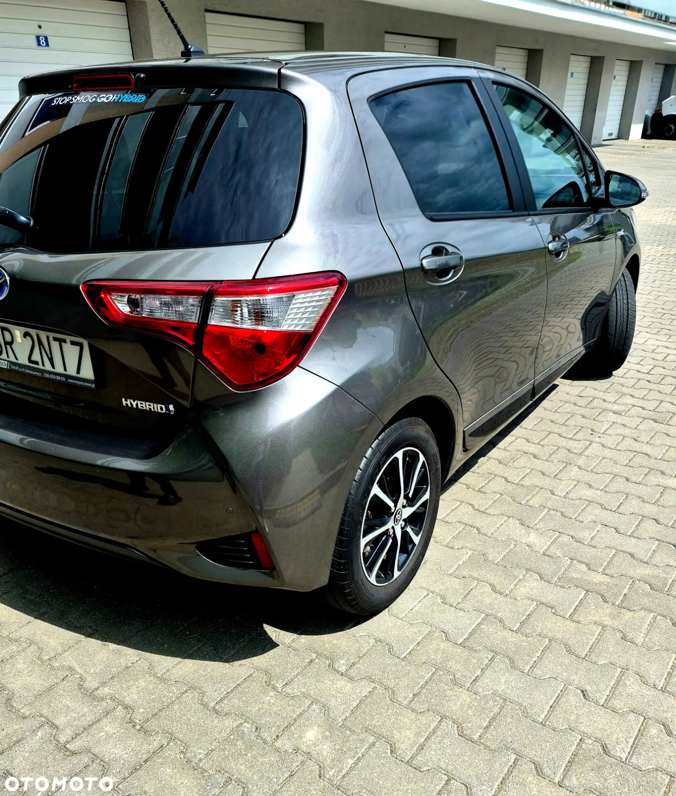 Toyota Yaris - 4